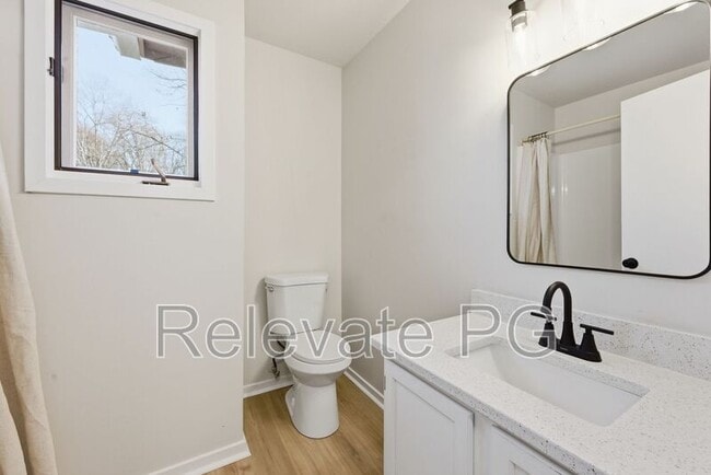 Building Photo - 12916 Copperas Ln