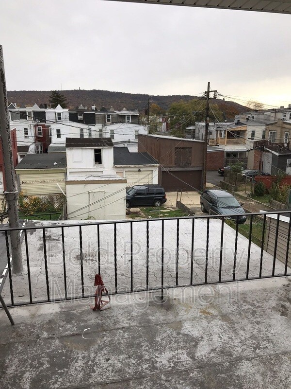 Building Photo - 815 Weiser St