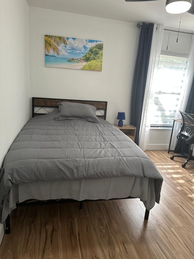 Building Photo - 3139 Millwood Terrace