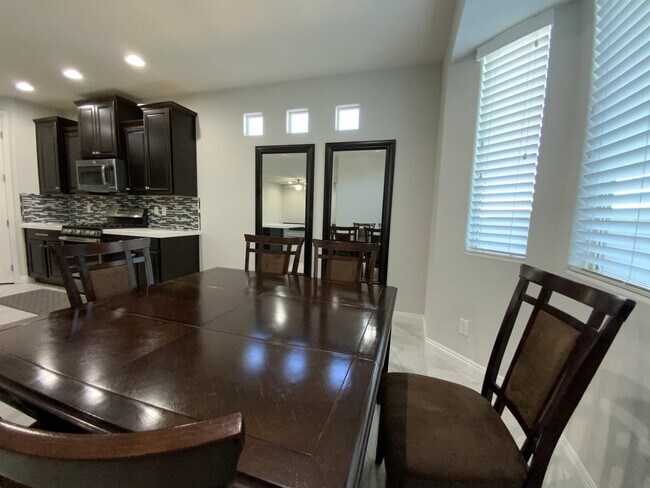 Building Photo - 799 Flowing Meadow Dr