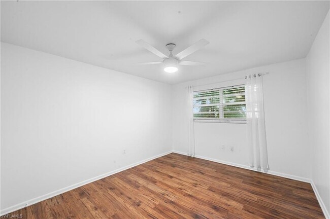 Building Photo - 4290 Gulfstream Dr