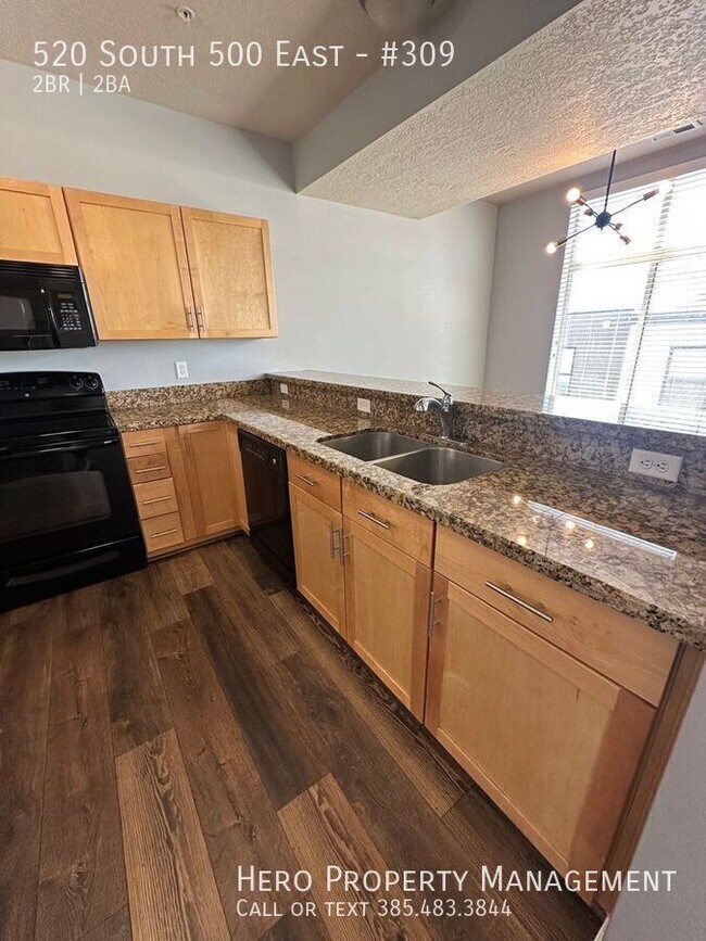 Building Photo - 520 E 500 S
