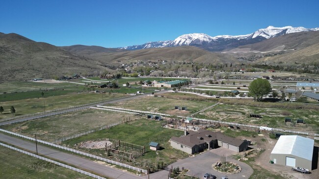 Building Photo - 5 Bedroom One of a Kind - Horse Property -...