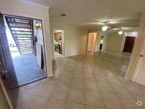 Building Photo - 6666 Harbor Town Dr
