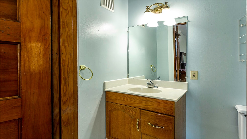 Half Bathroom - 526 Riddle Rd