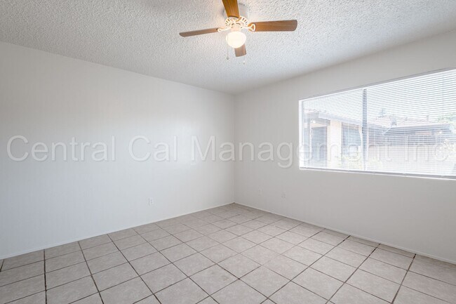 Building Photo - 6208 Stine Rd