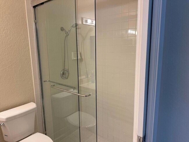 Building Photo - 14011 Veronica Ct