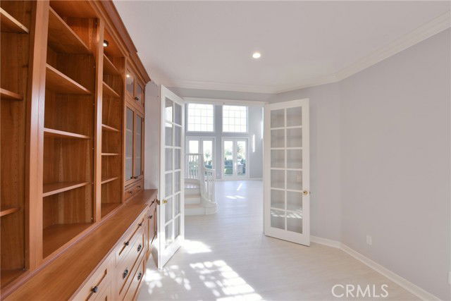 Building Photo - 1439 High Bluff Dr