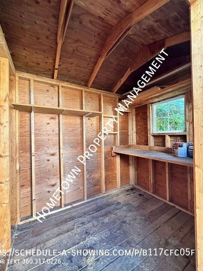 Building Photo - 8523 Sweetbrier Loop SE