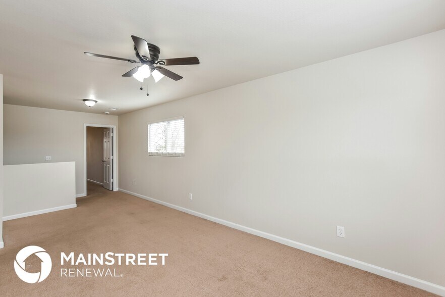 Building Photo - 255 Bermuda Lakes Dr