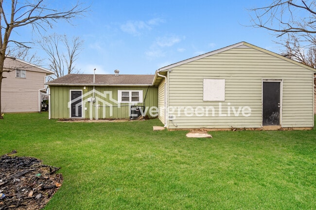 Building Photo - 9819 Bishop Ct