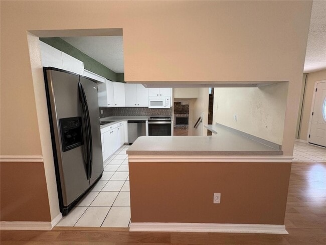 Building Photo - 1008 Lady Guinevere Dr