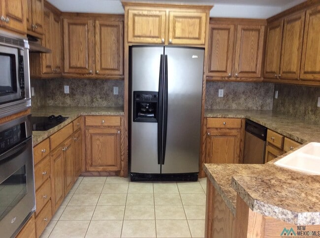 Building Photo - 1705 Tiffani Ln