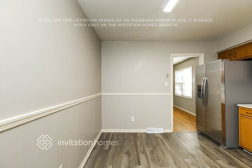 Building Photo - 9927 Feldbank Dr