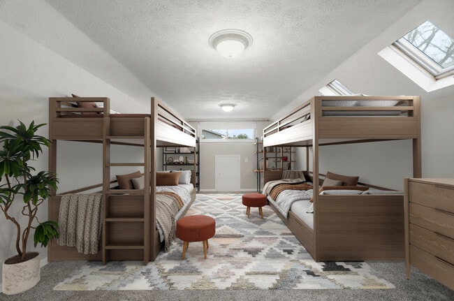 Building Photo - 2481 E Rahn Rd