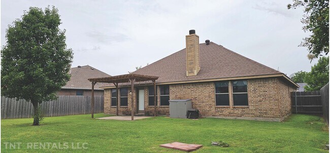 Building Photo - 408 Autumn Trail