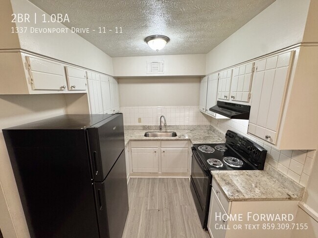 Building Photo - 1337 Devonport Dr