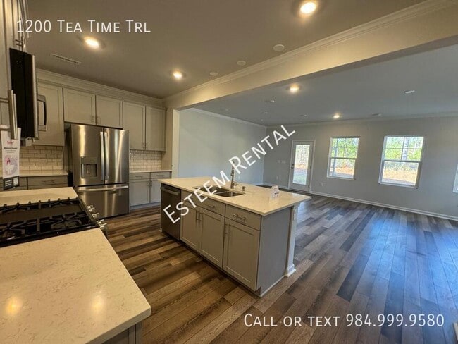 Building Photo - 1200 Tea Time Trl
