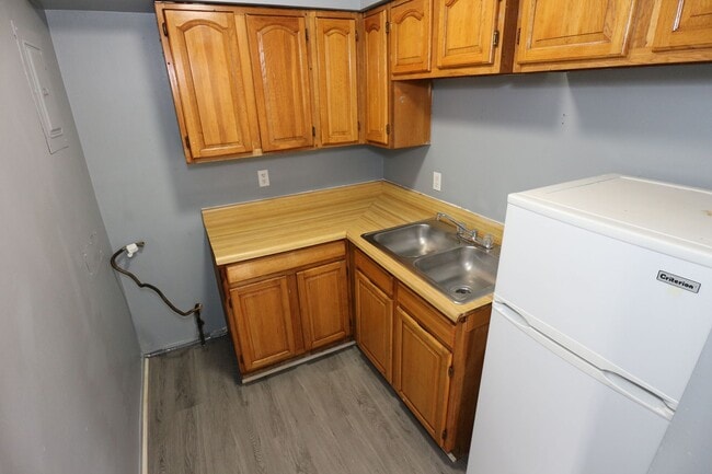 Building Photo - 037