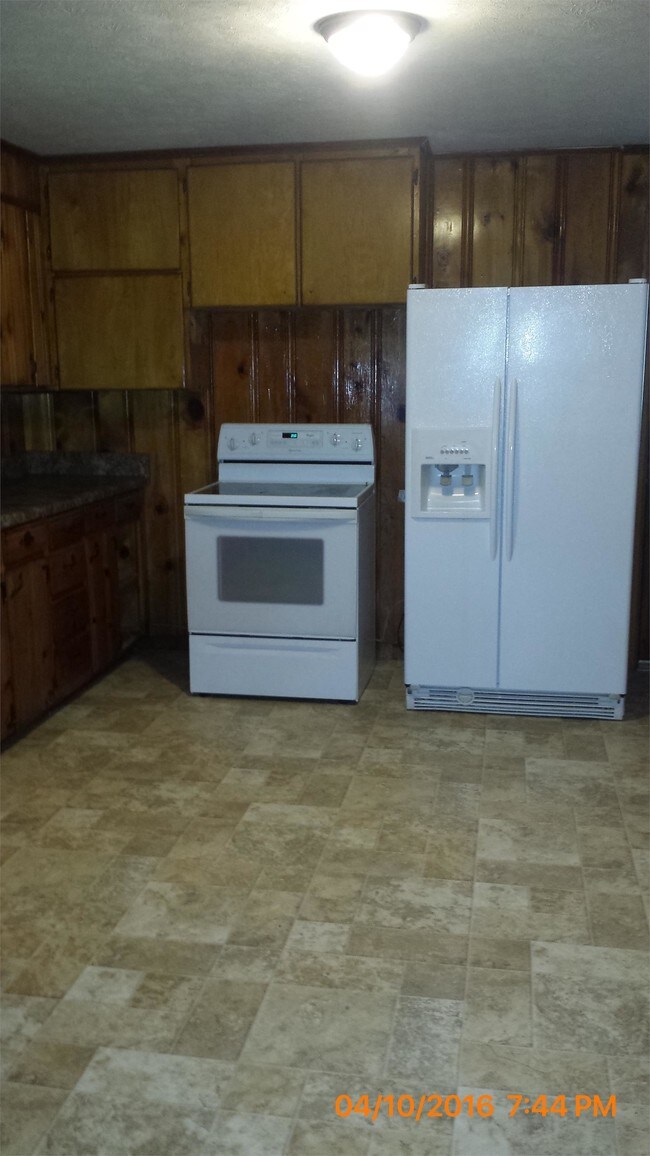 Building Photo - 504 McLemore St