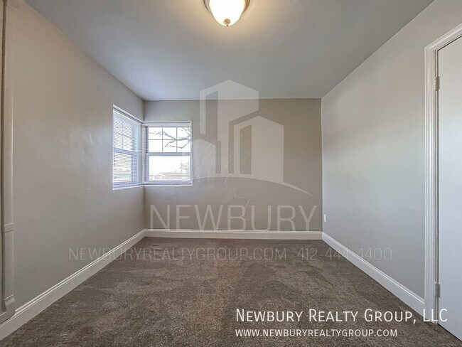 Building Photo - 313 San Juan Dr