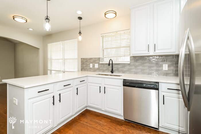 Building Photo - 6006 Blue Mesa Dr