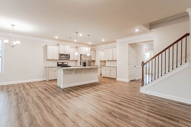 Building Photo - HUGE And BRAND New Home in Greer 29651!