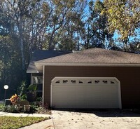 Building Photo - Vintage View 3/2 with Two Car Garage