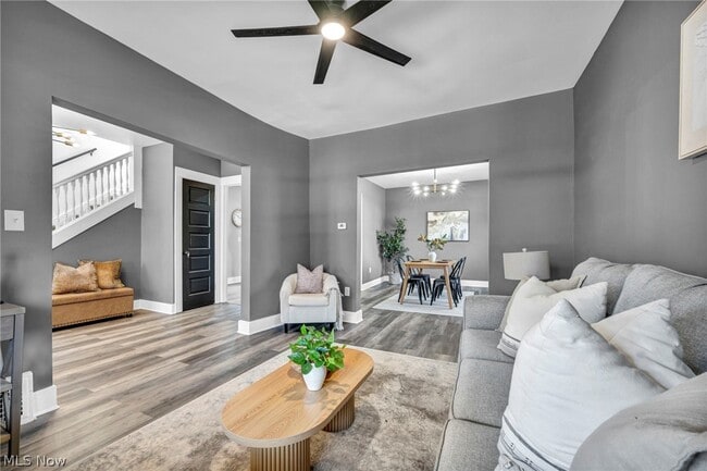 Building Photo - 2986 E 59th St