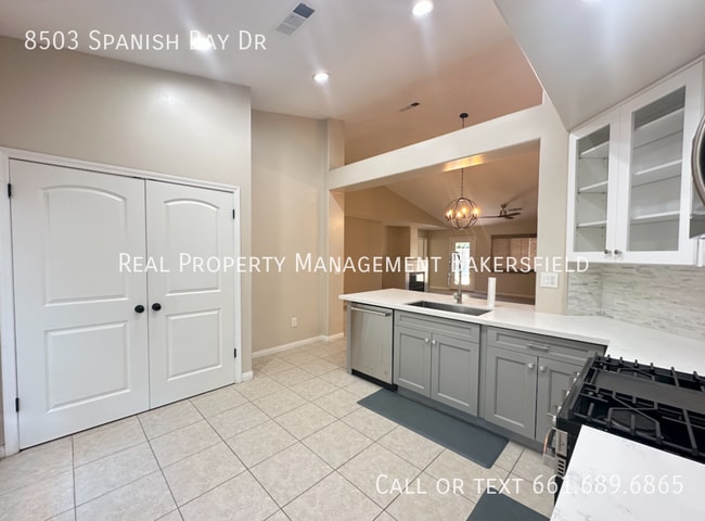 Building Photo - 8503 Spanish Bay Dr