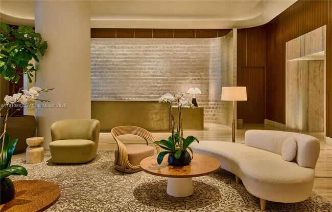 Building Photo - 500 Alton Rd