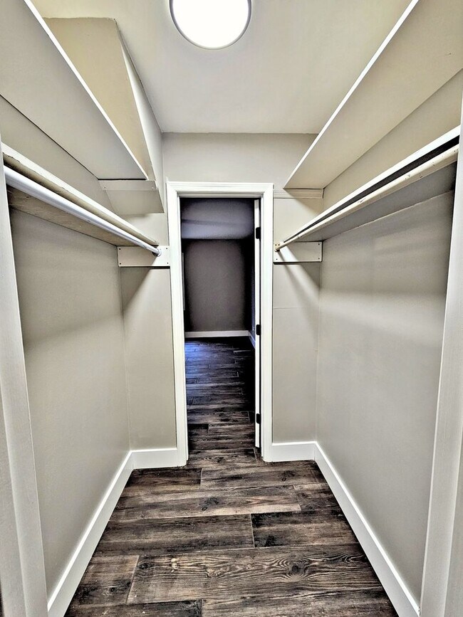 Building Photo - Apartment 2BR/1BA Decatur SW
