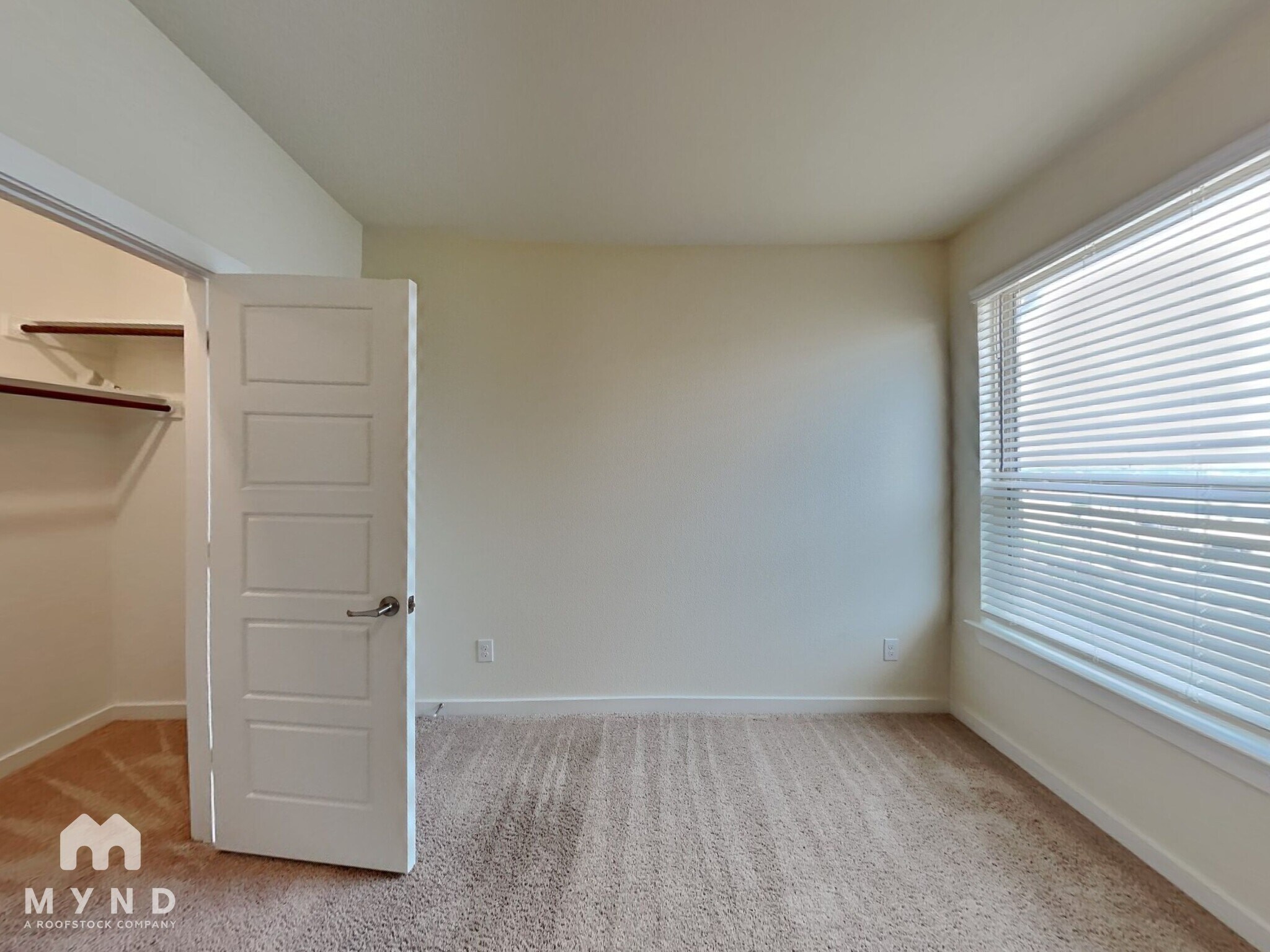Building Photo - 4725 Tanglewood Dr