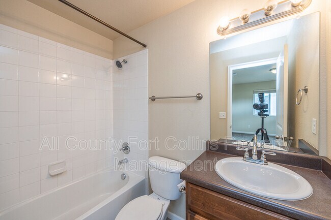 Building Photo - 2237 Sopris Cir