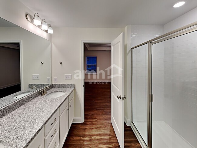 Building Photo - 4746 Chutney Dr