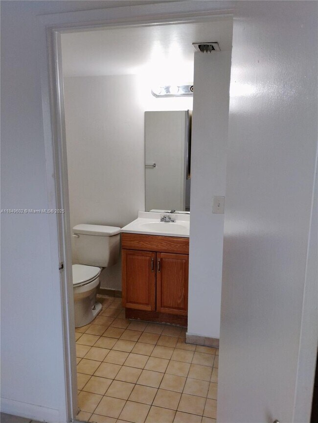 Building Photo - 6045 NW 186th St