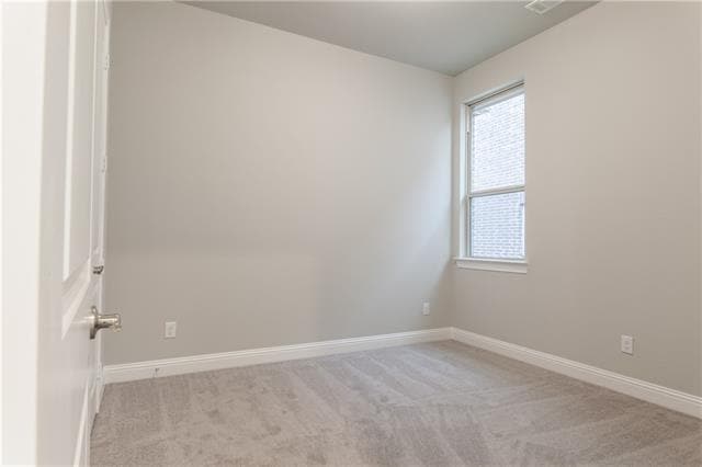Building Photo - 8604 Pine Valley Dr