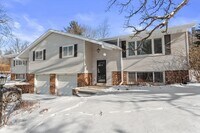 Building Photo - 666-668 Hearne Ct.