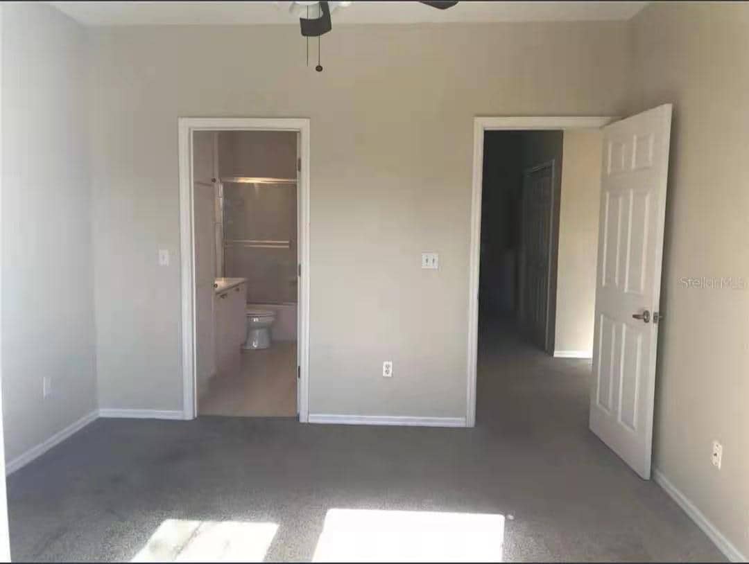 Living room - 2528 Lancien Ct