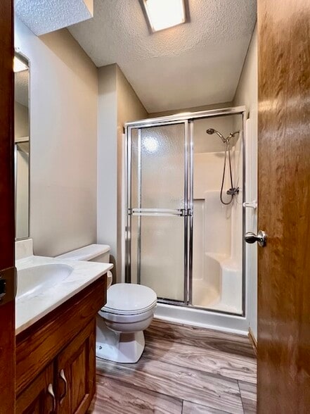 Building Photo - 1220 SE 8th St