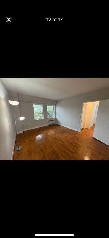 Building Photo - 232 Farmington Ave