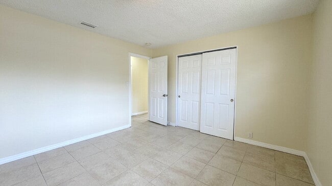 Building Photo - 1037 Berkshire Rd