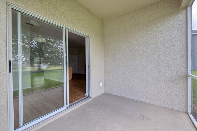 Building Photo - January Special offer 50% off First Month'...