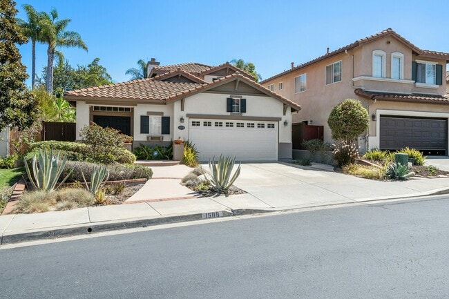 Building Photo - 1589 Turquoise Dr