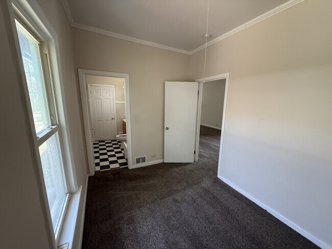 Building Photo - 1129 N Martin Luther King Jr Blvd