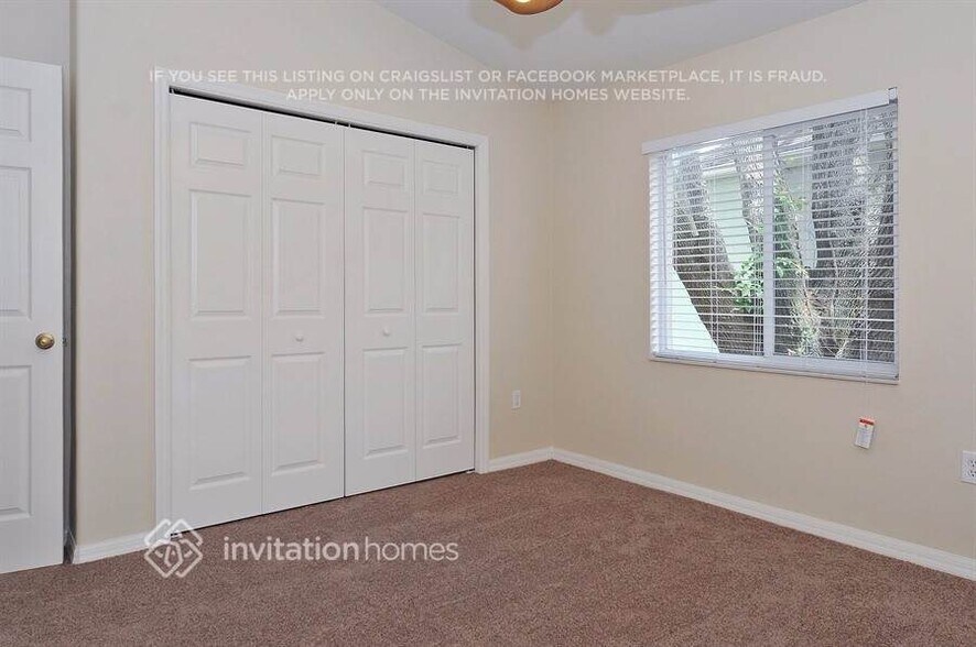 Building Photo - 5547 Foxtail Ct
