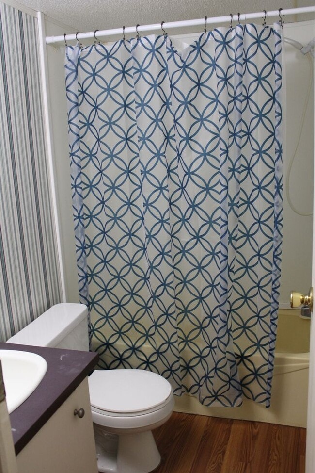 Building Photo - Updated Mobile Home