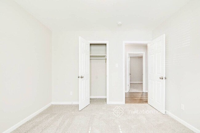 Building Photo - 200 Denver Ave