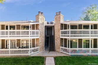 Building Photo - 3 Bed 2 Bath Updated Unit in Robinwood