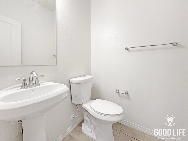 Building Photo - Fully Renovated 2BR/2.5BA Anaheim Home w/ 2-Car Attached Garage, Balcony, Pool & In-Unit Laundry